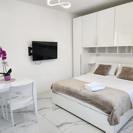 Jasmin 2p Apartment Turate